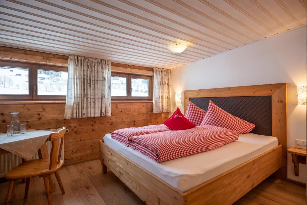 Grittlmuehle Chalet Ferienwohnungen Brixen im Thale Luaran gambar