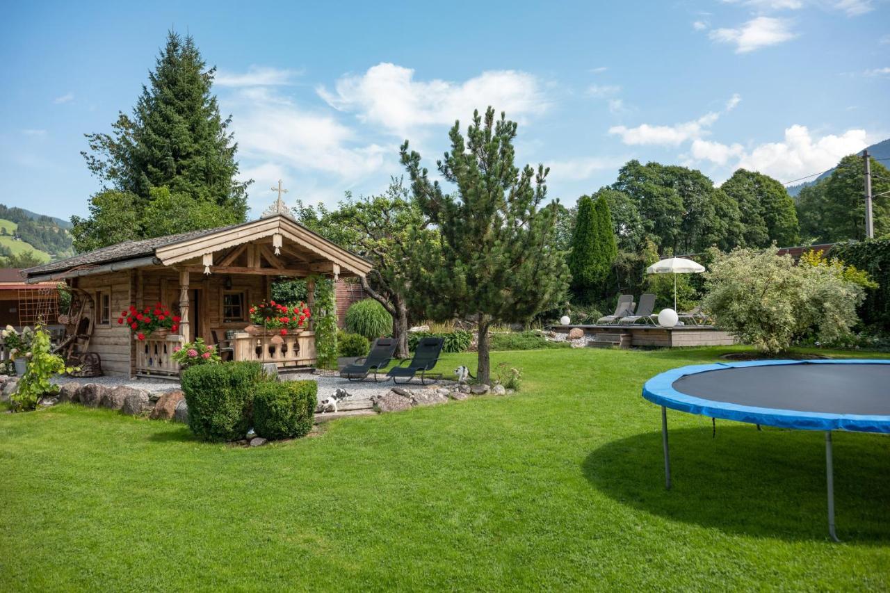 Grittlmuehle Chalet Ferienwohnungen Brixen im Thale Luaran gambar