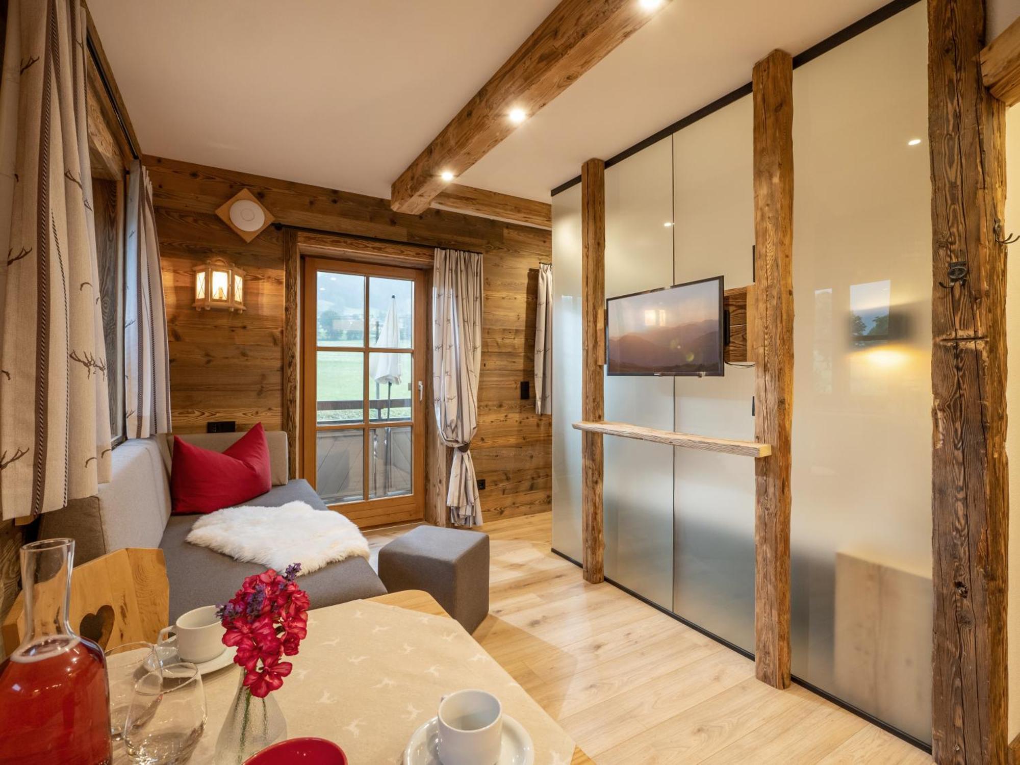 Grittlmuehle Chalet Ferienwohnungen Brixen im Thale Luaran gambar