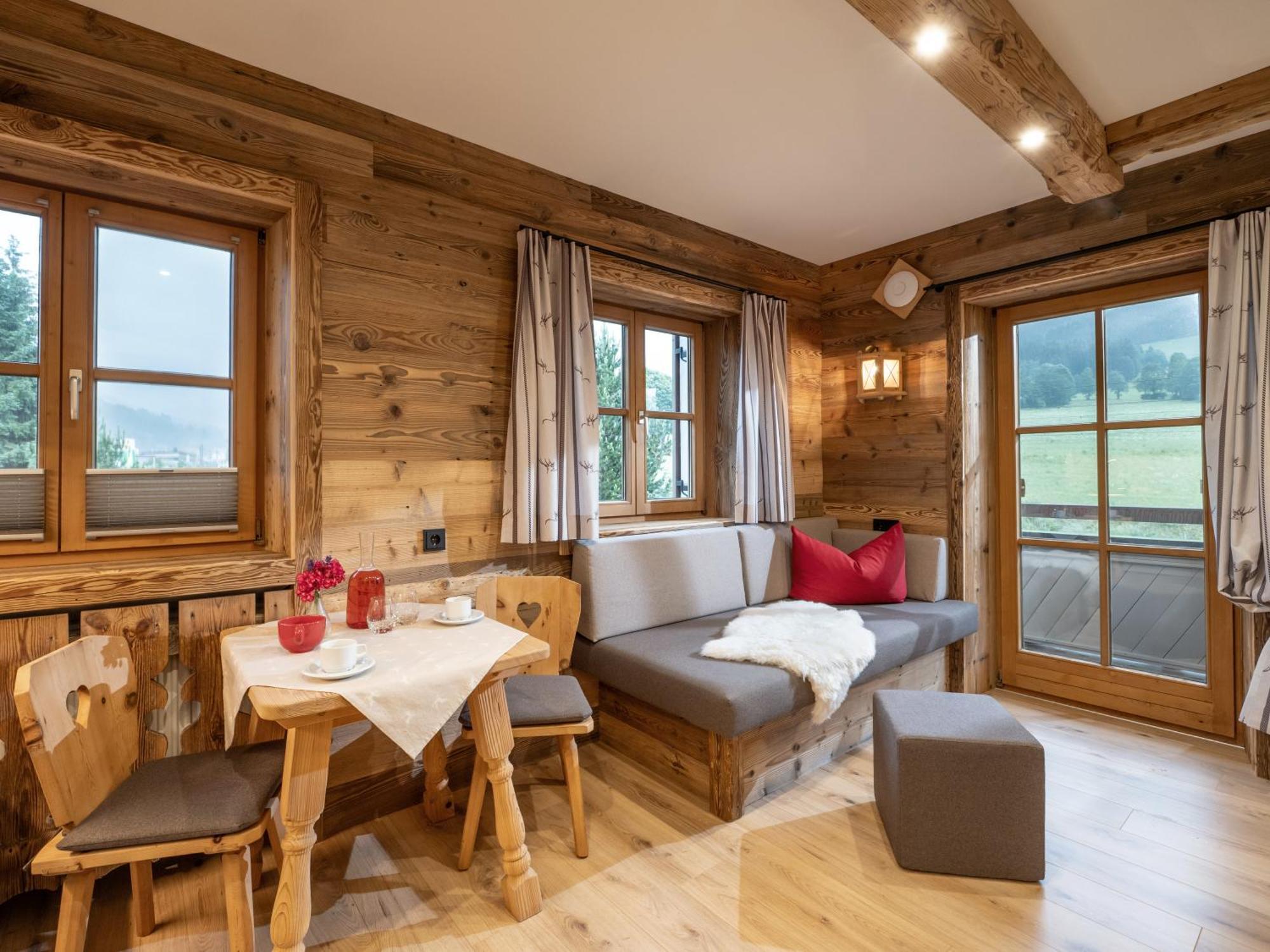 Grittlmuehle Chalet Ferienwohnungen Brixen im Thale Luaran gambar