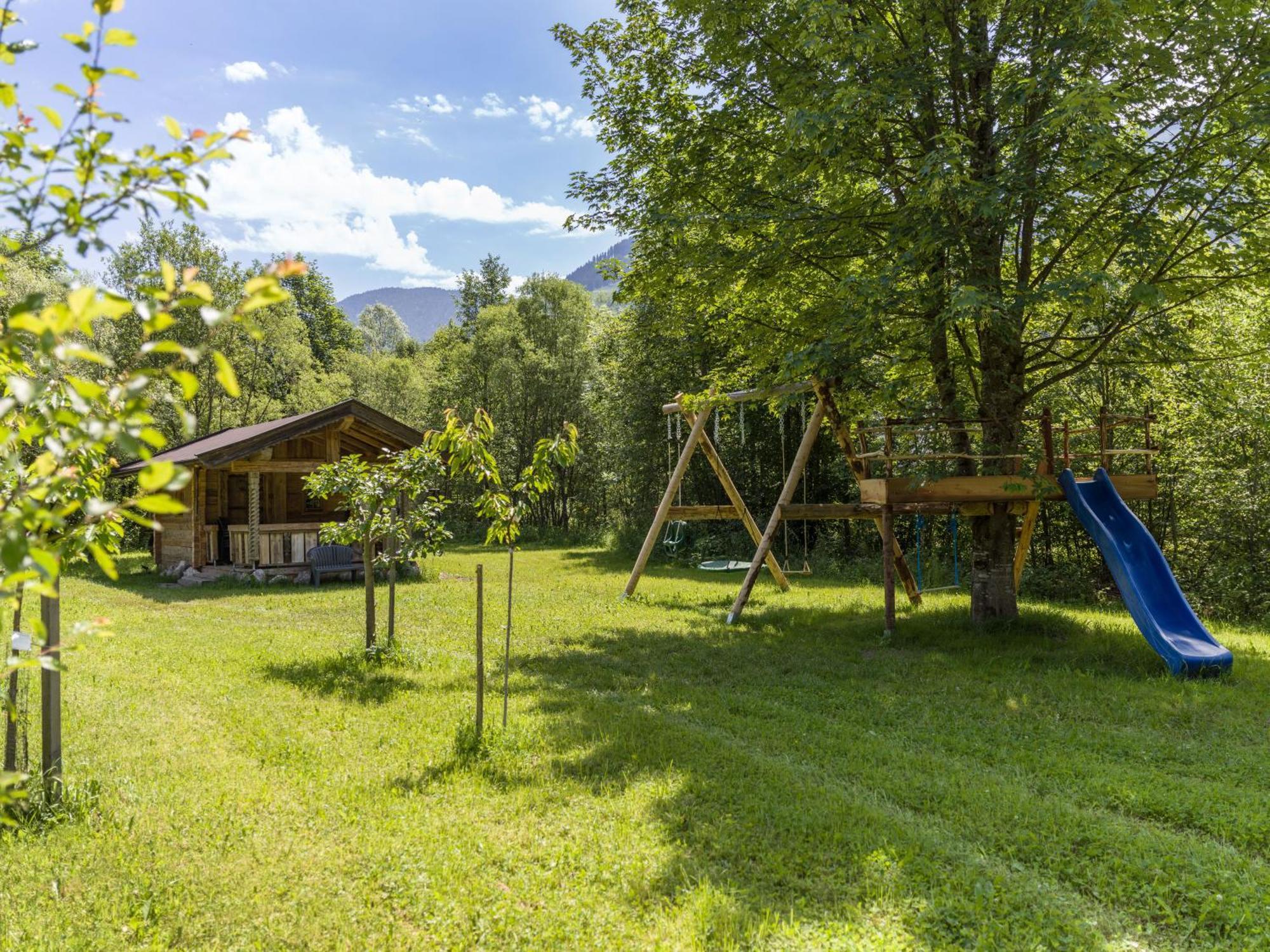 Grittlmuehle Chalet Ferienwohnungen Brixen im Thale Luaran gambar