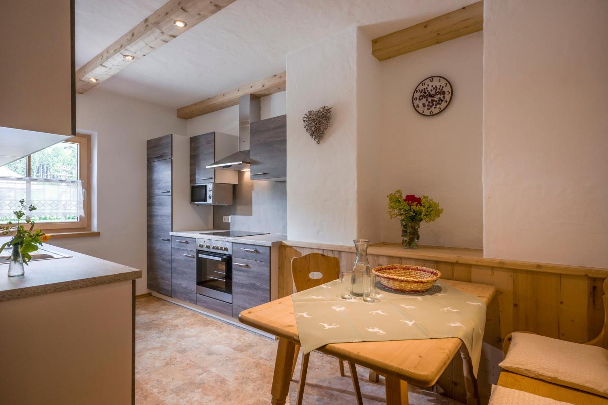 Grittlmuehle Chalet Ferienwohnungen Brixen im Thale Luaran gambar