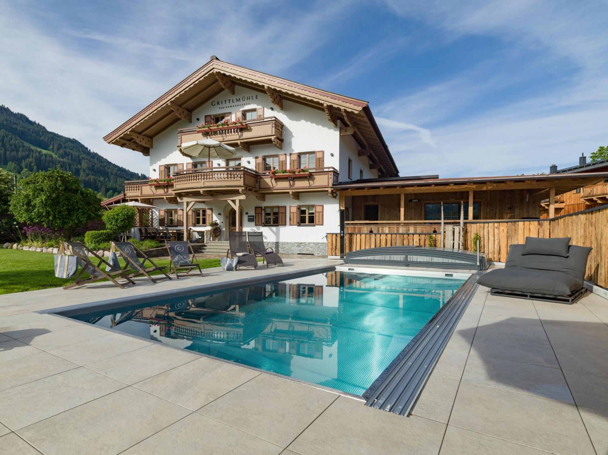 Grittlmuehle Chalet Ferienwohnungen Brixen im Thale Luaran gambar